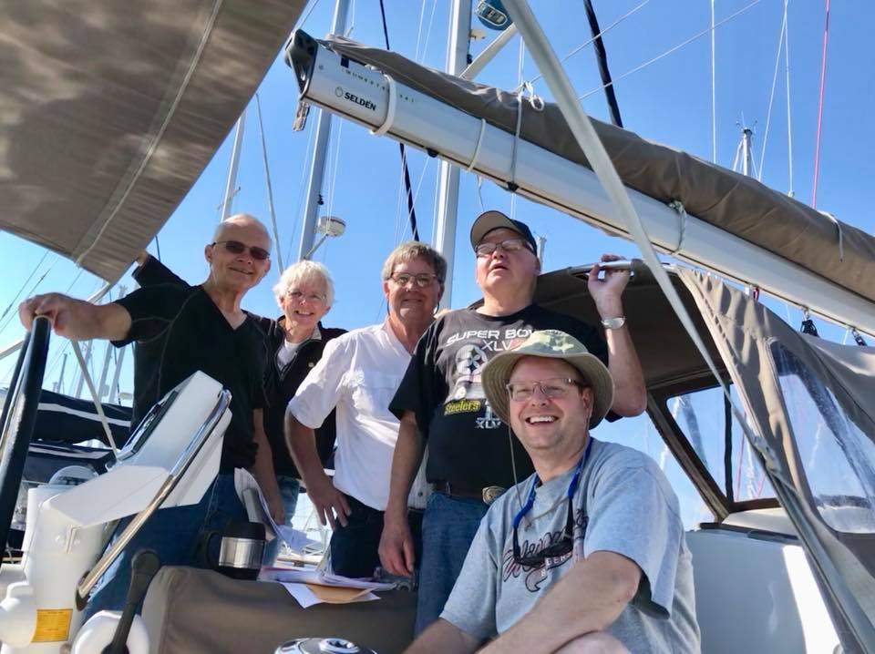 38033544_10160867649490790_7615032180367949824_n